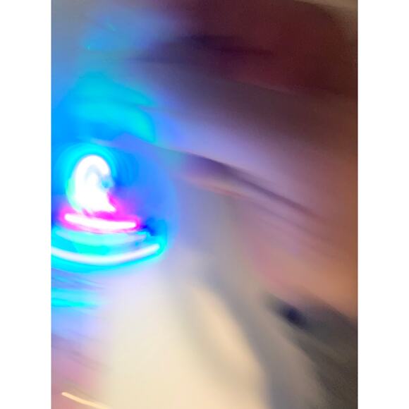 LOL Surprise Flip Open Digital Wristwatch-Cover lights Up & Spins-New Battery - Picture 6 of 7